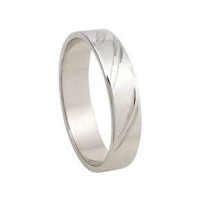 Alliance argent rhodié 5mm homme, bague de mariage disponible du 48 au 76 et personnalisable d'une gravure intérieure.