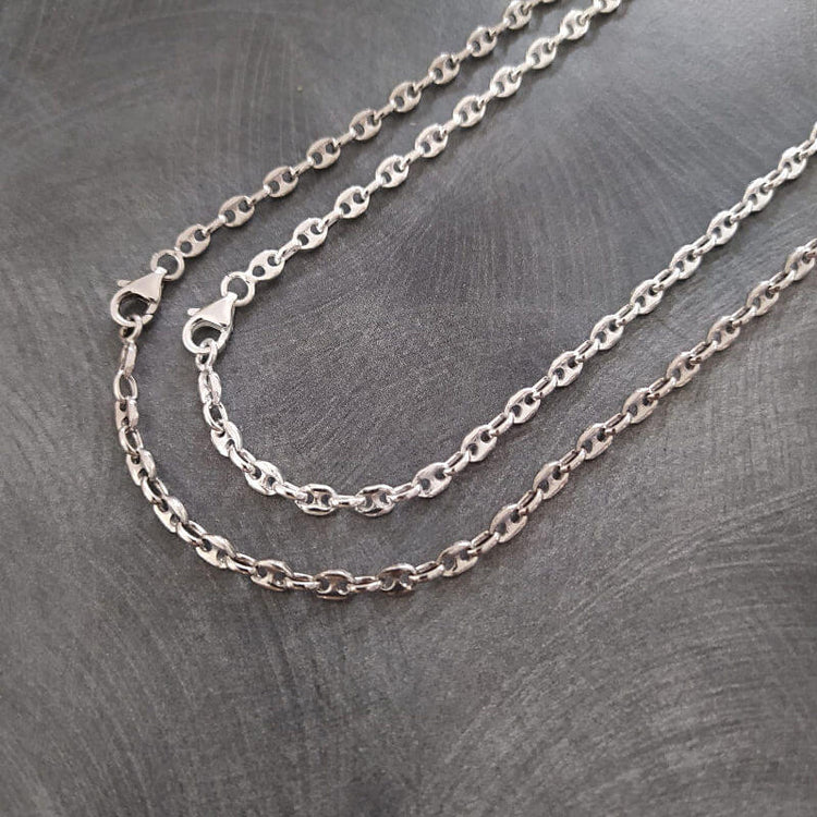 Chaine graine de cafe, grains de 3 mm de large x 3 mm de long chacun, en argent massif