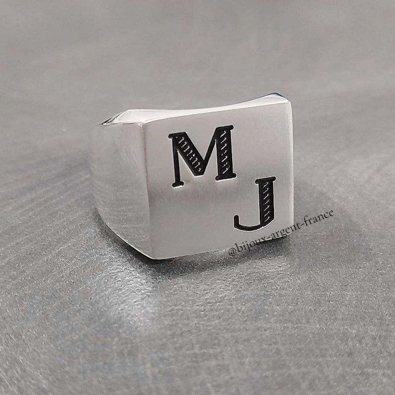 Chevalière En Argent Taille 57 - Bijou Vintage D'occasion, Style Classique Et Intemporel