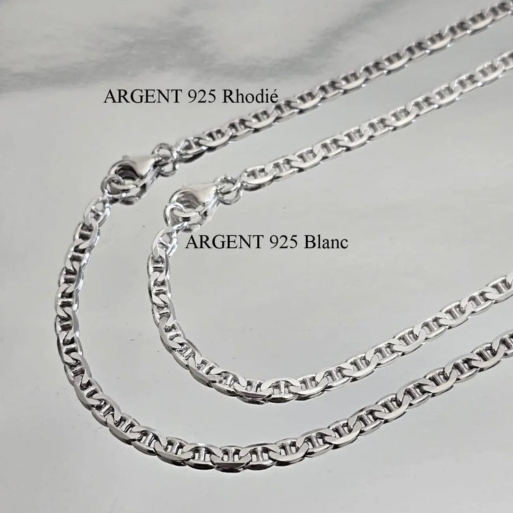 Chaîne homme en Argent massif, maille marine plate de 3 mm de large, comparaison finition argent blanc et argent rhodié.