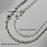 Chaîne maille forçat 3 mm en argent massif, version argent blanc et version argent rhodié disponibles dans toutes les longueurs, de 45 à 90 cm.