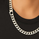 Collier argent Homme, maille gourmette 11 mm de large disponible également en argent massif rhodié.
