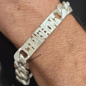 Gourmette homme argent massif, 12 mm de large, prénoms découpés. Fabrication Française.