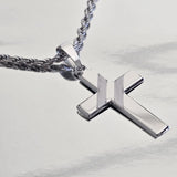 Pendentif croix Argent 925 rhodié personnalisable au verso par gravure de qualité.