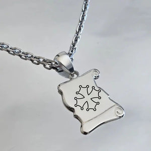 Croix Occitane sur un pendentif en argent massif personnalisable