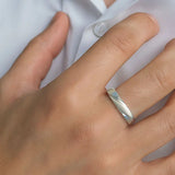 Bague en argent pour homme, Alliance de mariage rhodié, design satiné brossé, portée à l’annulaire gauche – grande taille, personnalisable